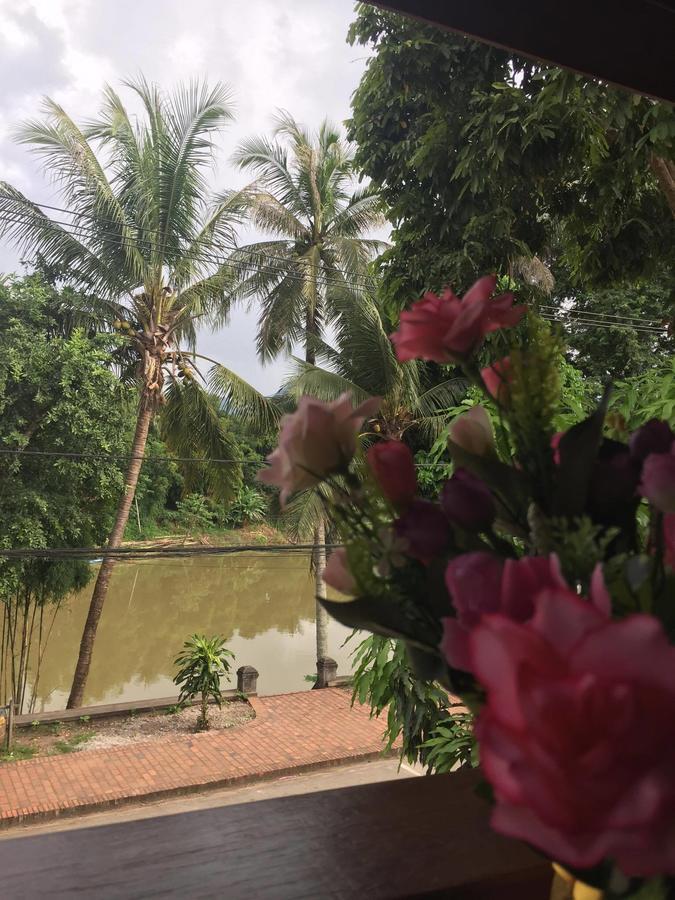 Luang Prabang Golden Lotus Namkhan River View Exterior photo